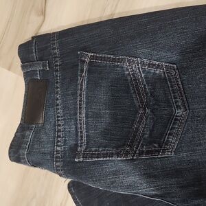 Buckle Jeans